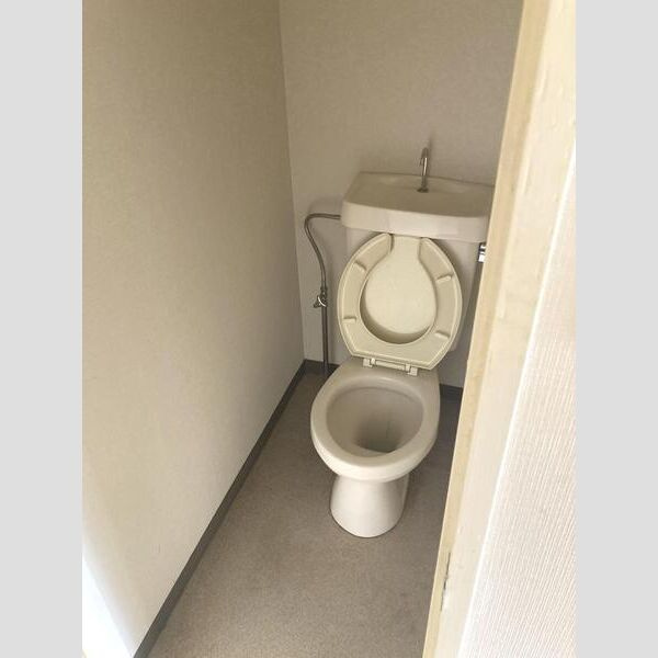 サンフロンティアBのトイレ|※現況優先
清潔感のあるトイレです