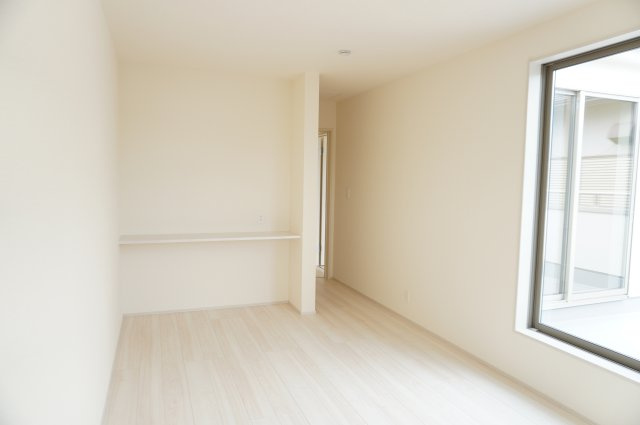 越谷市七左町6丁目 新築分譲住宅の洋室|カウンター