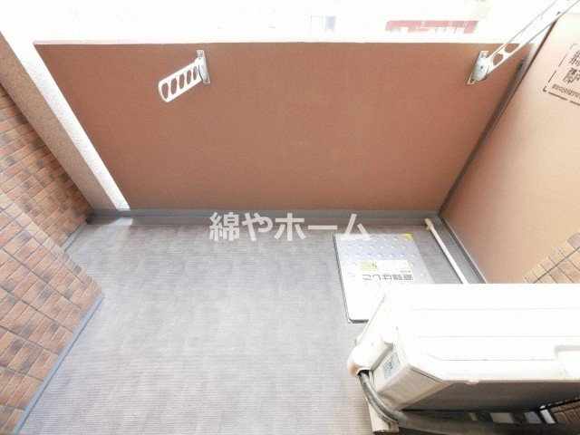 プレサンス天満橋アンジェのバルコニー|広々としたバルコニーです