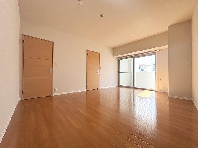 福岡市東区香椎照葉３丁目の賃貸マンションの洋室