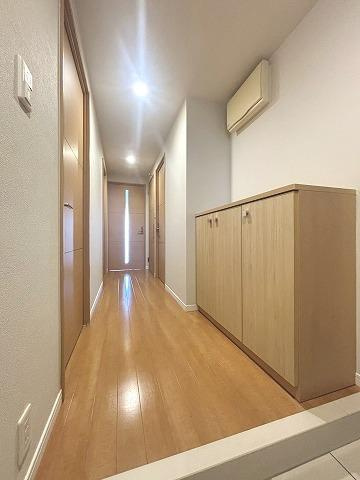 福岡市東区香椎照葉３丁目の賃貸マンションの玄関