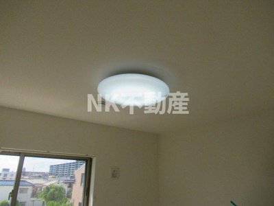 【設備】 | クリエオーレ瓜生堂（若江岩田賃貸） | 照明付きです