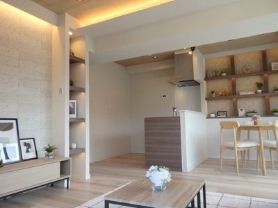 【居間・リビング】 | 新宿サマリヤマンション