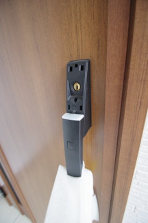 【防犯設備】 | 【仲介手数料無料！！】町田市真光寺1丁目　新築戸建て（全2棟）1号棟　4090万円 | カードキー対応
