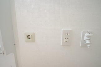 【ランドリースペース】 | 【仲介手数料無料！！】町田市真光寺1丁目　新築戸建て（全2棟）1号棟　4090万円 | ガス乾燥機用のガス栓