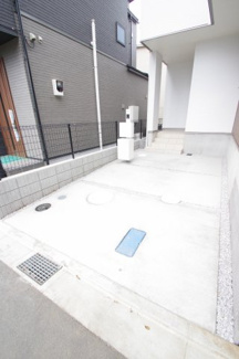 【駐車場】 | 【仲介手数料無料！！】町田市真光寺1丁目　新築戸建て（全2棟）1号棟　4090万円