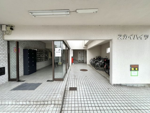 【エントランス】