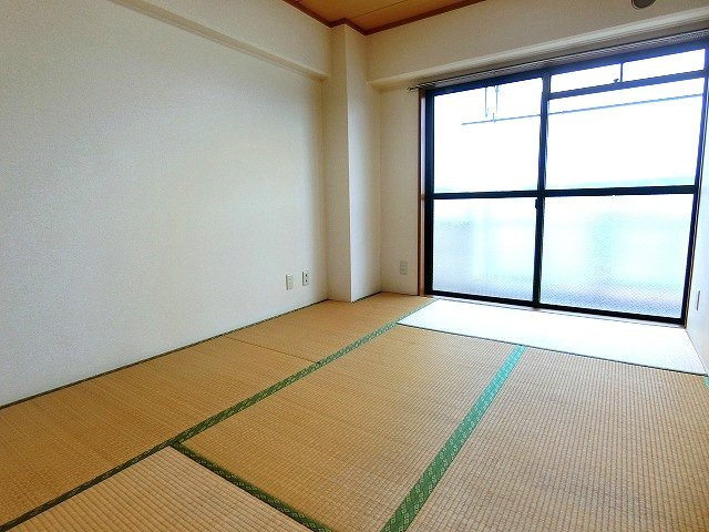 サンライズヒルの寝室