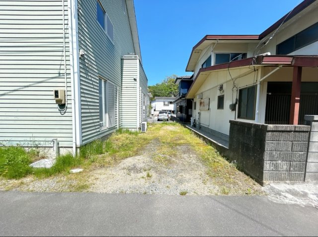 内郷御台境町五反田 土地建物の庭