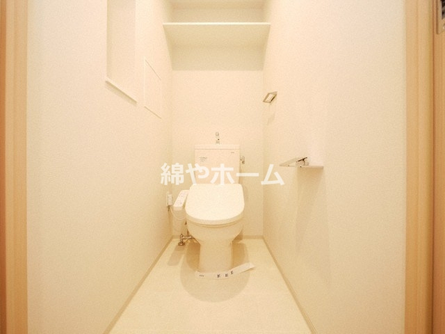 ハイデンス梅ヶ枝のトイレ|ゆったりとした空間のトイレです