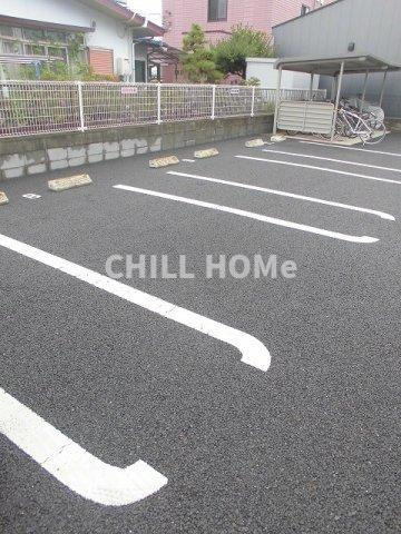 プリマ・クラッセの駐車場|当社、チルホームのHPもご覧ください(^^)/物件情報多数♪