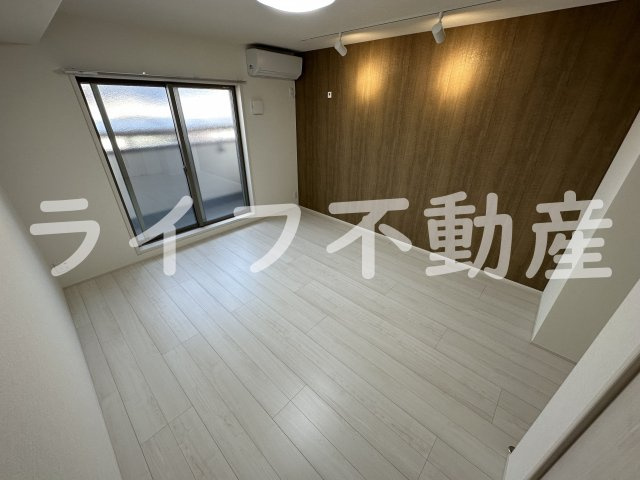 フジパレス高井田西Ⅴ番館の居間・リビング
