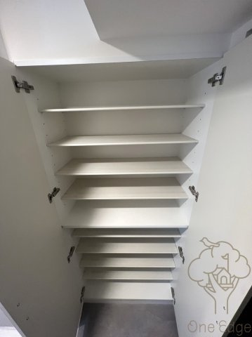 ファーストフィオーレ三国の玄関