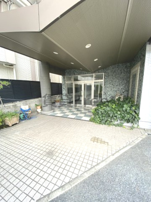 【エントランス】 | ローズガーデンCOMO　仲介手数料無料