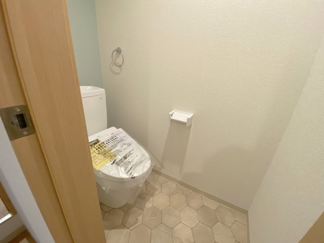 【トイレ】 | F+style浜寺石津町西３号館 | シンプルで使いやすいトイレです