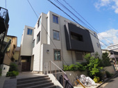 J maisonの画像