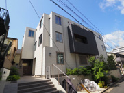 J maisonの画像