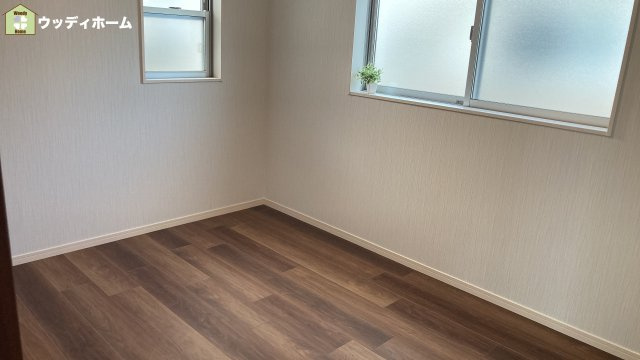 川口市安行原　中古一戸建ての洋室