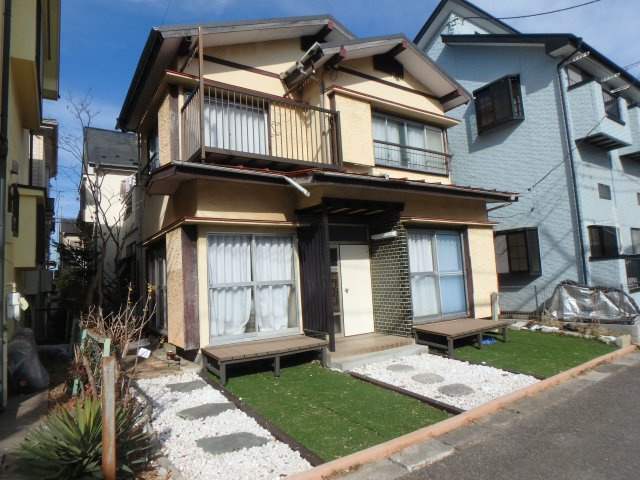 川越市鯨井新田貸家の外観