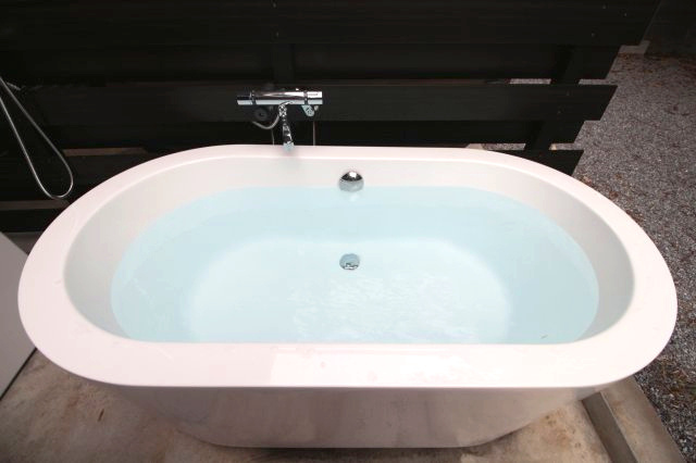 【設備】 | MyHome RELAXA | 水風呂もあります！お湯も出ます♪