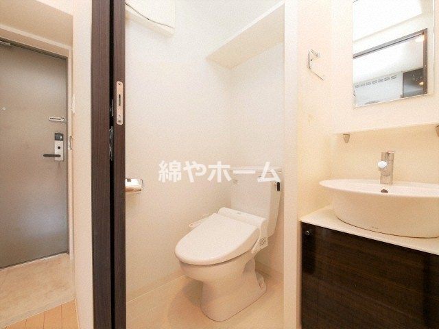 エスリード南堀江リバーサイドのトイレ|落ち着いたトイレです