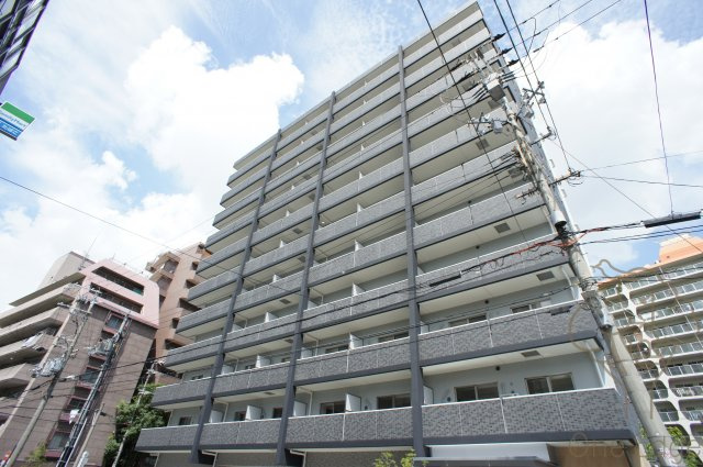 トレヴァンス梅田の外観