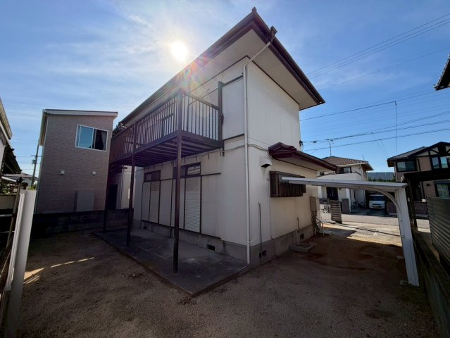 坂出市江尻町　大和ハウスリフォーム戸建の外観