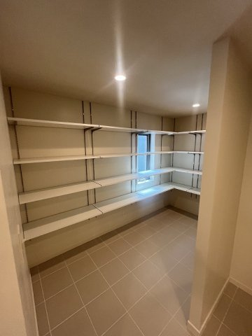 文京区本駒込４丁目　中古戸建の収納