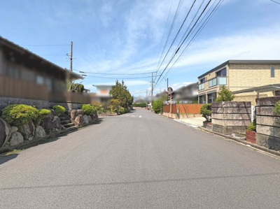 【前面道路含む現地写真】 | 四日市市桜台２丁目 | 前面道路