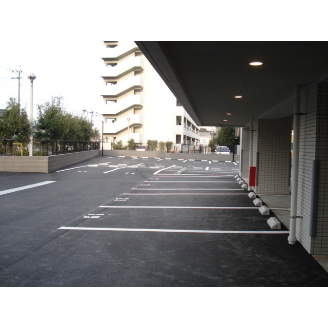 アプリークス百道浜の駐車場|アプリークス百道浜