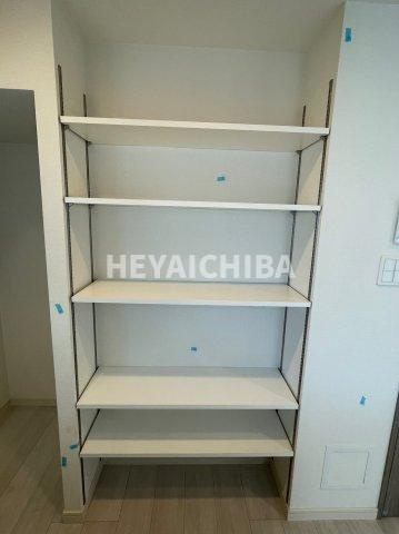 グランカーサ上野入谷のキッチン|キッチン棚