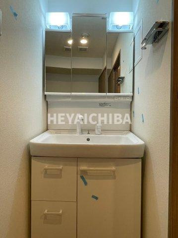 グランカーサ上野入谷の洗面所