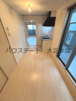 【居間・リビング】 | フォレスト西道頓堀 仲介手数料無料