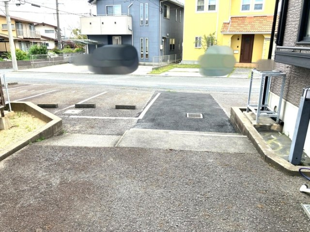 セジュールソランシア A棟の駐車場