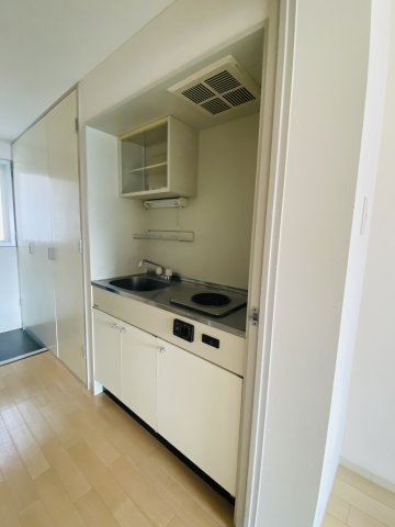 マンションステップのキッチン