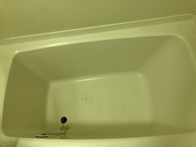 マンションステップの浴室
