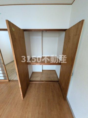 辻マンションの収納