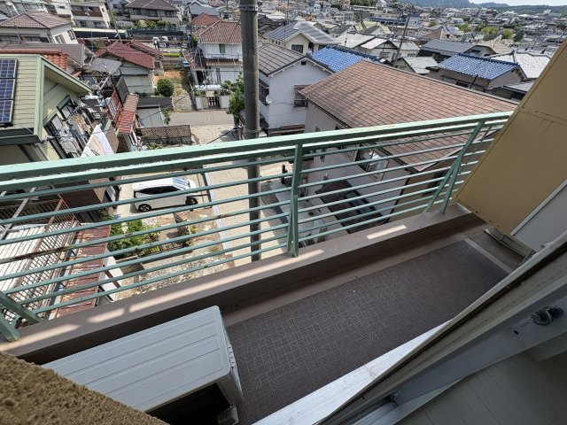 ラムール鈴蘭台南のバルコニー