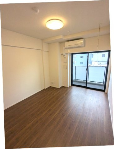 Renaissance Court浅草の設備|南向き、角部屋、インターネット無料、取り外し可能な室内物干し設備付です
