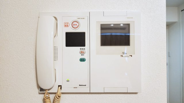 スカイコート神田弐番館のセキュリティ|TVインターホン