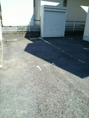 クレスト－ル福田の駐車場|駐車場完備です