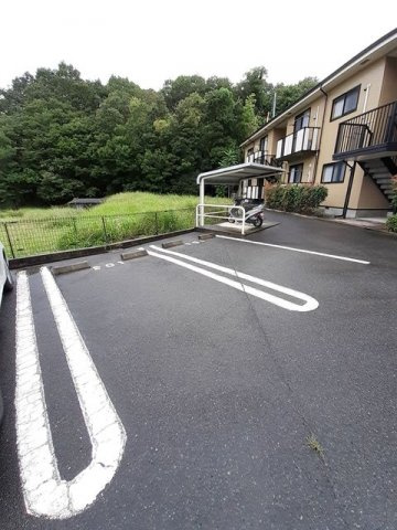 プラシードの駐車場|駐車場完備です