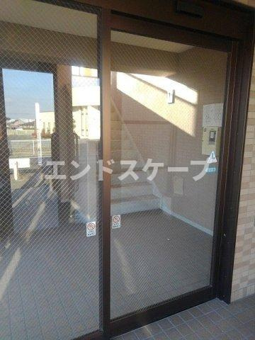 セントラルヴィレッジのエントランス|高崎、前橋のお部屋探しはエンドスケープまで！お客様の理想お聞かせ下さい♪