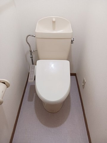 【トイレ】 | サンシティ臼井 | コンパクトで使いやすいトイレです