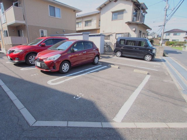 アネックス･グランドールの駐車場