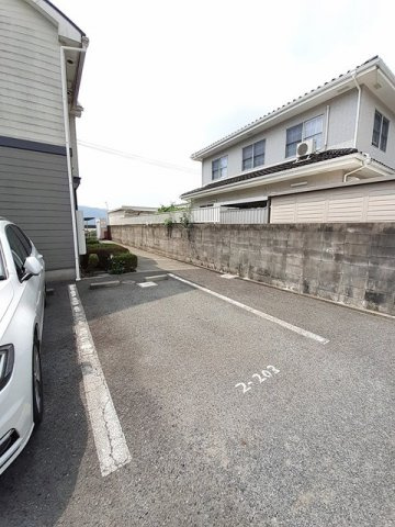 クレストール飛天Ｂの駐車場|駐車場です