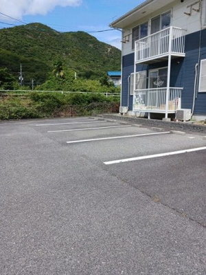 【駐車場】 | グリーンファミール | 駐車場です