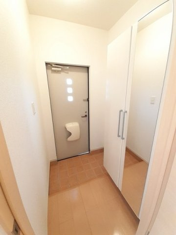 【玄関】 | サンフォレスト | シンプルで使いやすい玄関です