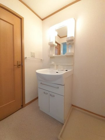 グラン　ノーバＤ棟の洗面所|使いやすい洗面所です