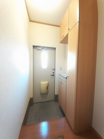 グラン　ノーバＤ棟の玄関|ゆったりとした玄関です